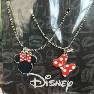 Disney Minnie Mouse Necklace Set